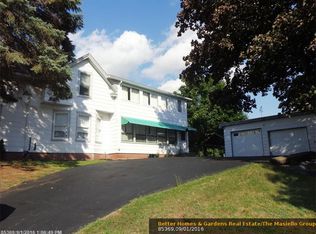29 Orange St, Lewiston, ME 04240
