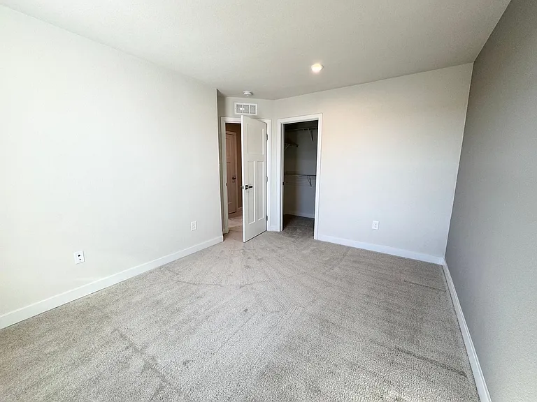 106B Mizzen Way — Photo 4