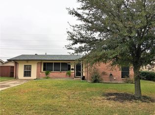 3826 Casa Ridge Dr, Mesquite, TX 75150