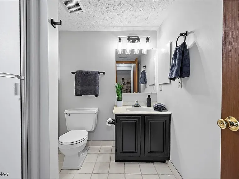 1404 Cleveland Heights Blvd — Photo 22