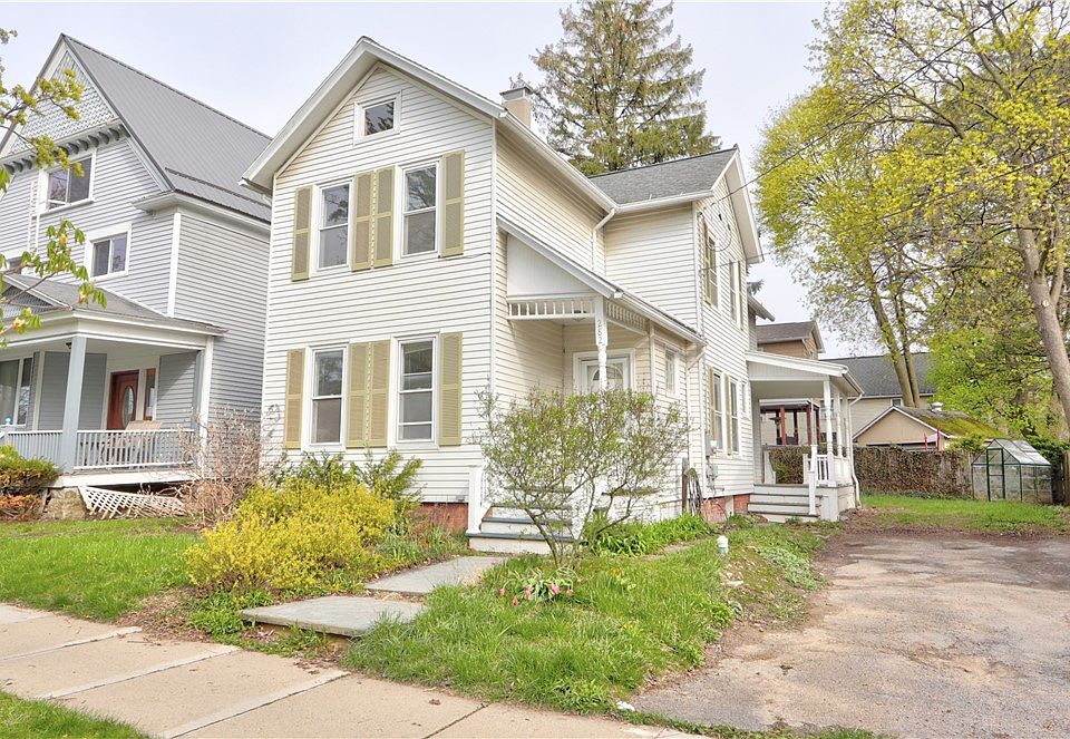 1st image of 282 Washington St
