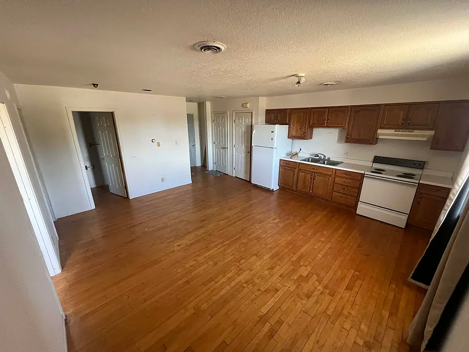 425 N Church St #301