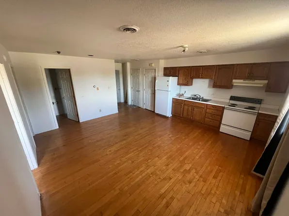 425 N Church St, Dalton City, IL
