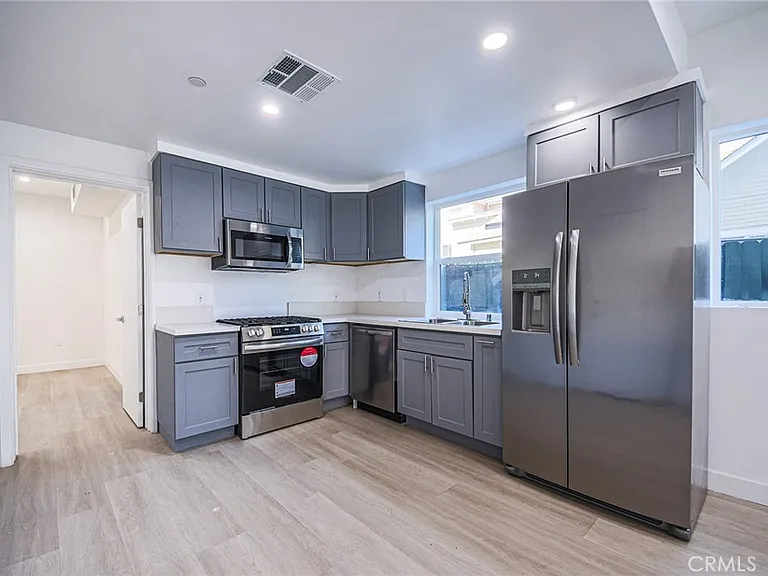 5265 Cartwright Ave #5263-1/2 — Photo 19
