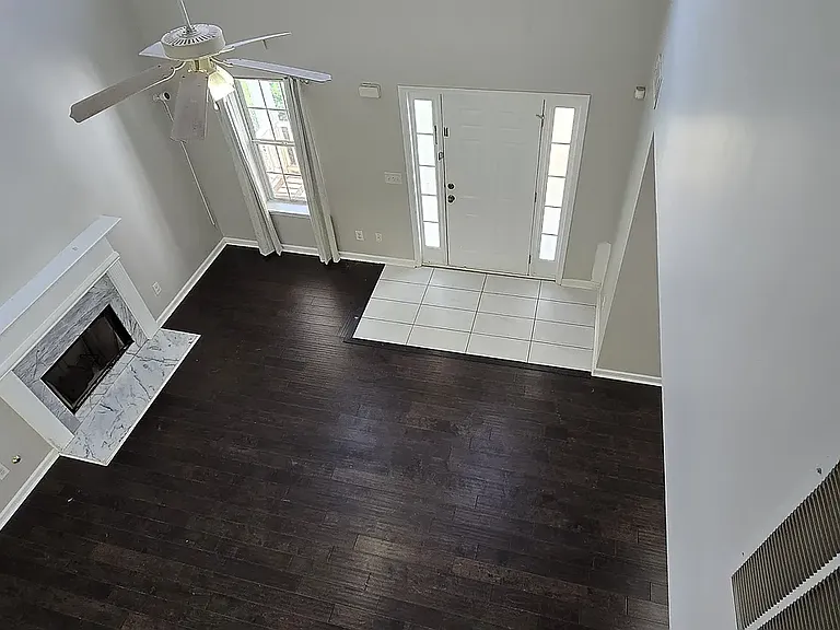 3805 Jackson Shoals Ct — Photo 2