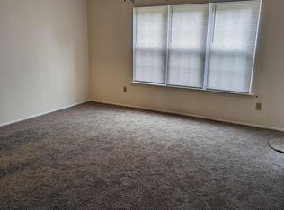 407 Paddock Ct UNIT 407, Sewell, NJ 08080