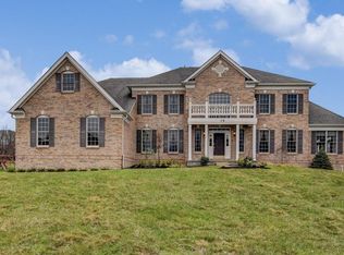 15 Rockingham Ct, Manalapan, NJ 07726