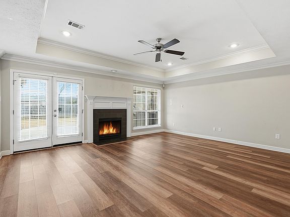 4th image of 3630 Aspen Cir