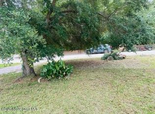 1036 8th St SW, Vero Beach, FL 32962