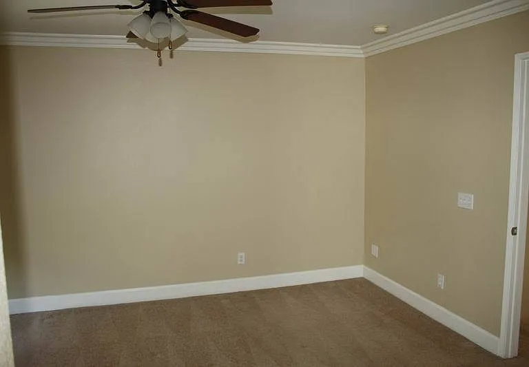 32479 Galatina St — Photo 11