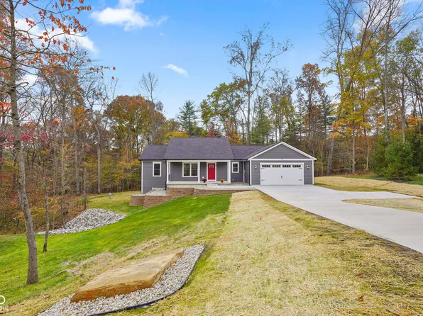 175 Pine Valley Ct, Nashville, IN 47448
