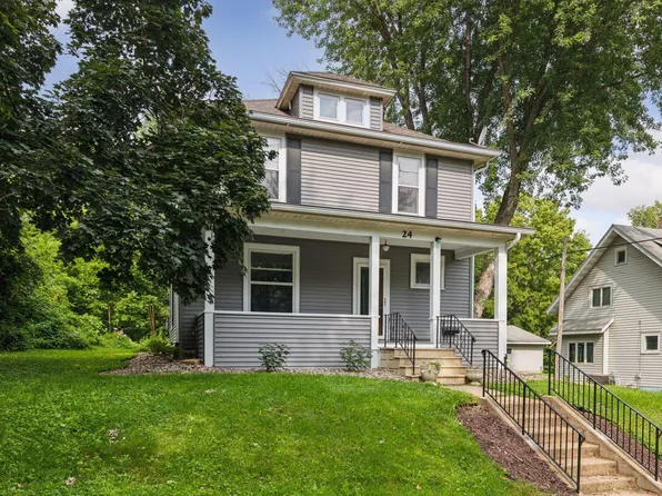 24 4th Ave SW, Faribault, MN 55021