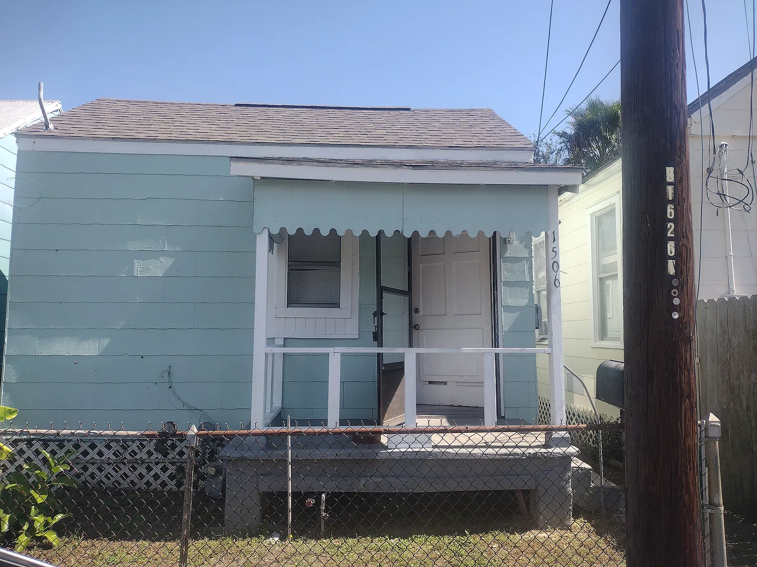 J H Clouser Ln, Galveston — Photo 1