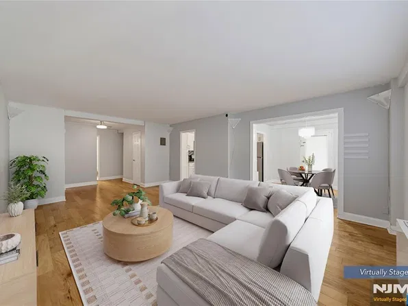 1375 River Road #2L, Edgewater, NJ 07020