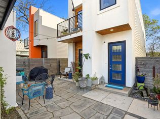 130 Clay, San Antonio, TX 78204