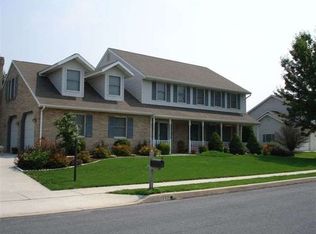 1779 Autumnwood Dr, Mechanicsburg, PA 17055