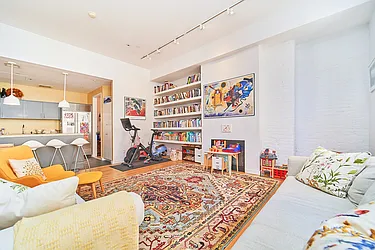 Rented by Living New York