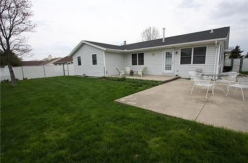 2nd image of 1830 Britton Dr