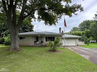 73730 Church St, Armada, MI 48005