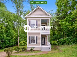 3921 Sky Dr, Charlotte, NC 28226