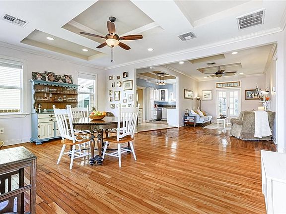 3rd image of 3611 Marigny St