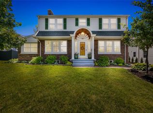 245 23rd Street Dr SE, Cedar Rapids, IA 52403
