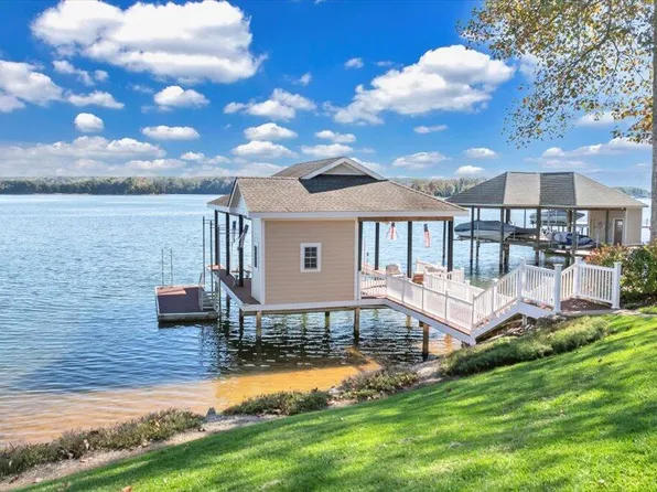 89 Atlantic Ave, Moneta, VA 24121