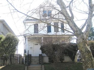 150 E Fort Lee Rd, Bogota, NJ 07603