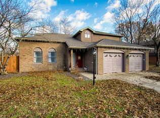 7488 Upper Meadow Rd, Newburgh, IN 47630