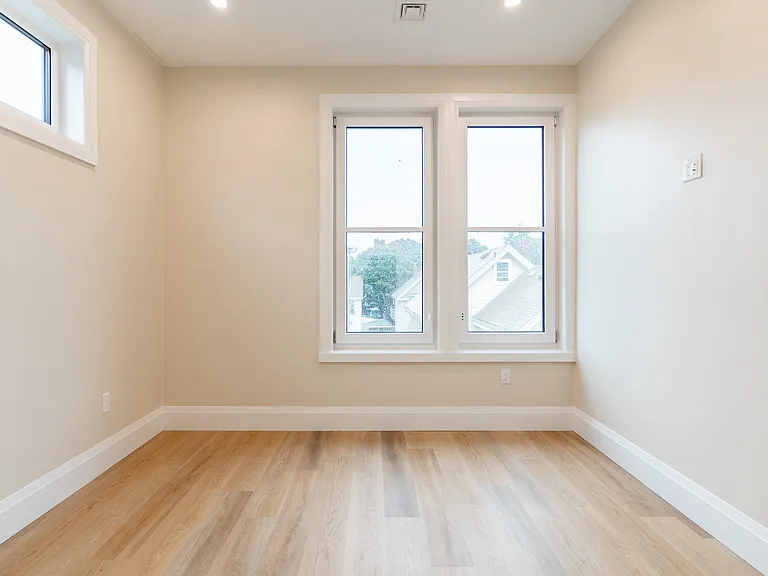 841 Columbia Rd #3A — Photo 4