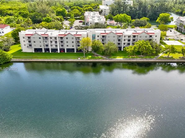 8260 SW 210th St APT 308, Cutler Bay, FL 33189