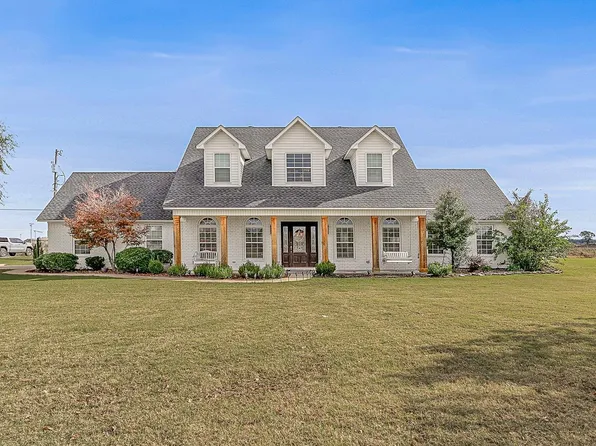 102 Rhinehart Ln, Manila, AR 72442