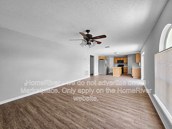 3rd image of 636 Sunway Ln