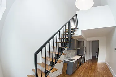 Rented by Cyberapts Management