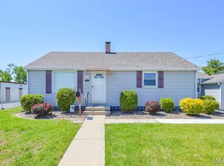 619 S Independence St, Mascoutah, IL 62258