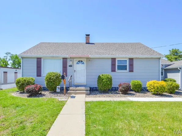 619 S Independence St, Mascoutah, IL 62258