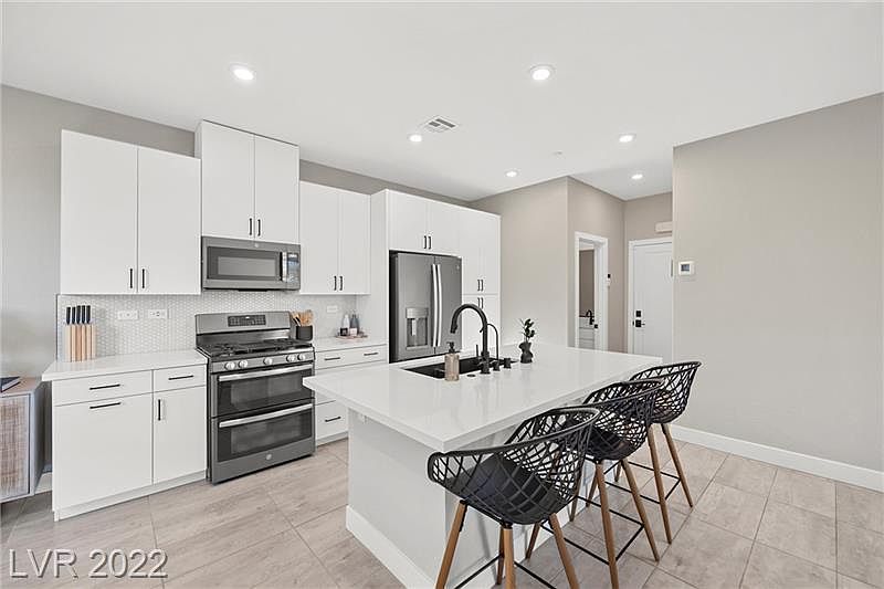 1st image of 9878 Casa Sierra Ln