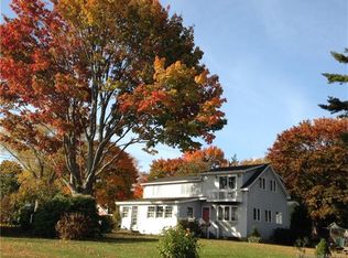 27 Hill St, Old Saybrook, CT 06475
