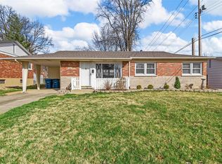 9242 Mackinaw Dr, Saint Louis, MO