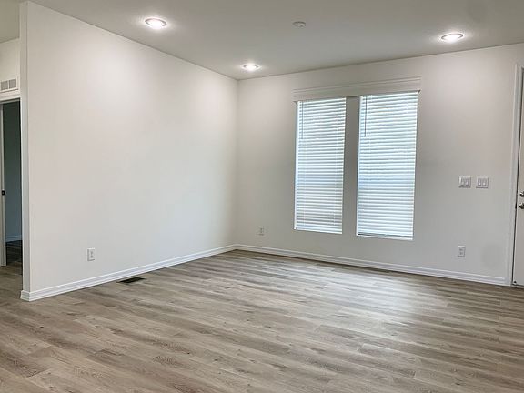 5th image of 1366 Naranca Ave #A