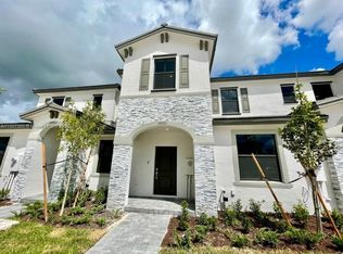 14761 SW 181st Ter, Miami, FL 33187