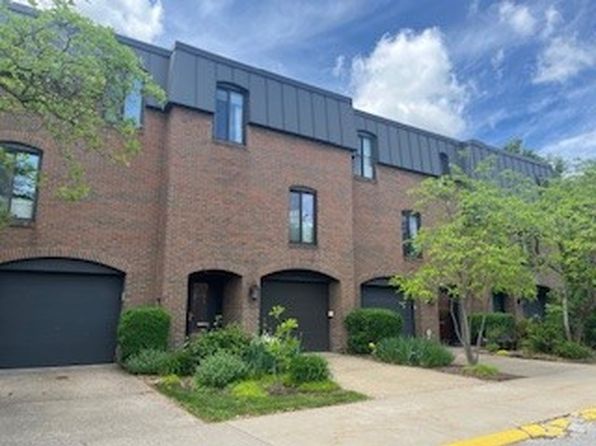 3 Foster Sq #3, Pittsburgh, PA 15212