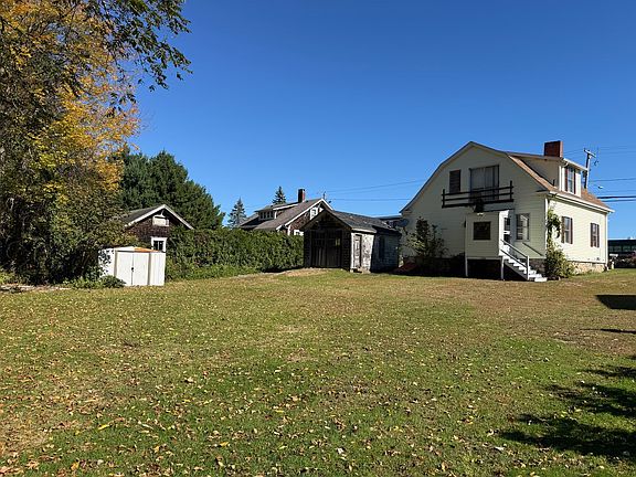 5th image of 381 Slocum Rd