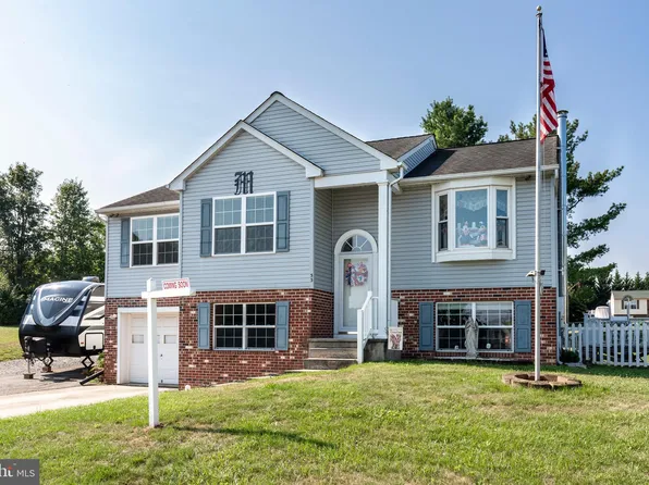 33 Musket Ct, Taneytown, MD 21787