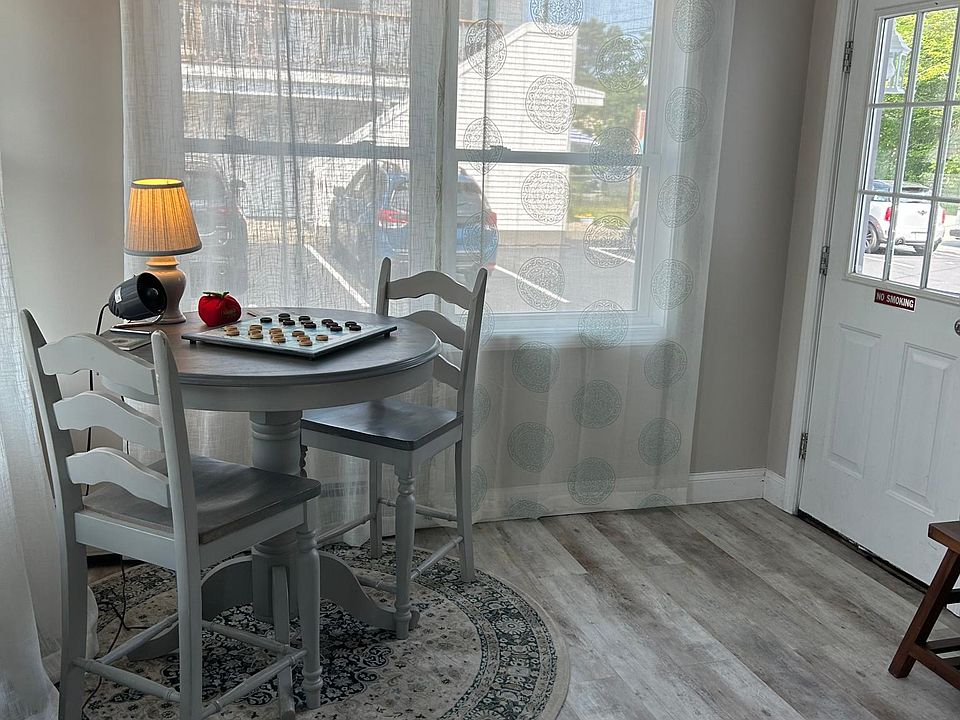 Large Mud room entry from front door and back deck entry. Open spacious area with large windows providing lots if light along with a great area to come into from hit or cold days with all your items.