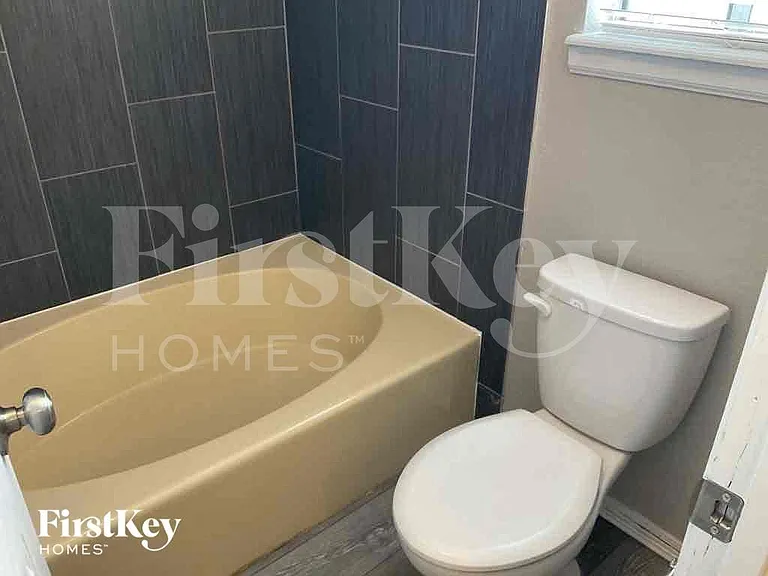 6243 Xavier St — Photo 12