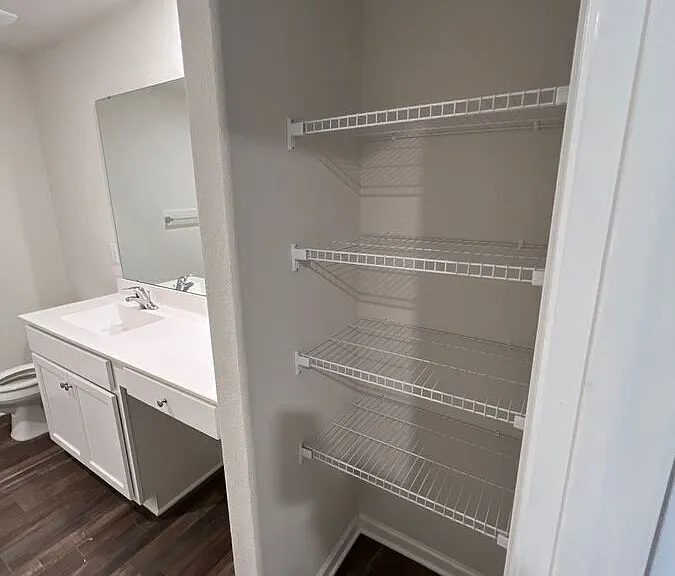 608 Frosty Way — Photo 35