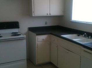 23 Acacia Ave, Clovis, CA 93612