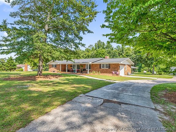 4th image of 1674 Bainbridge Rd
