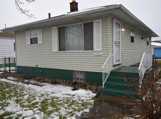 2048 Ohio St, Gary, IN 46407